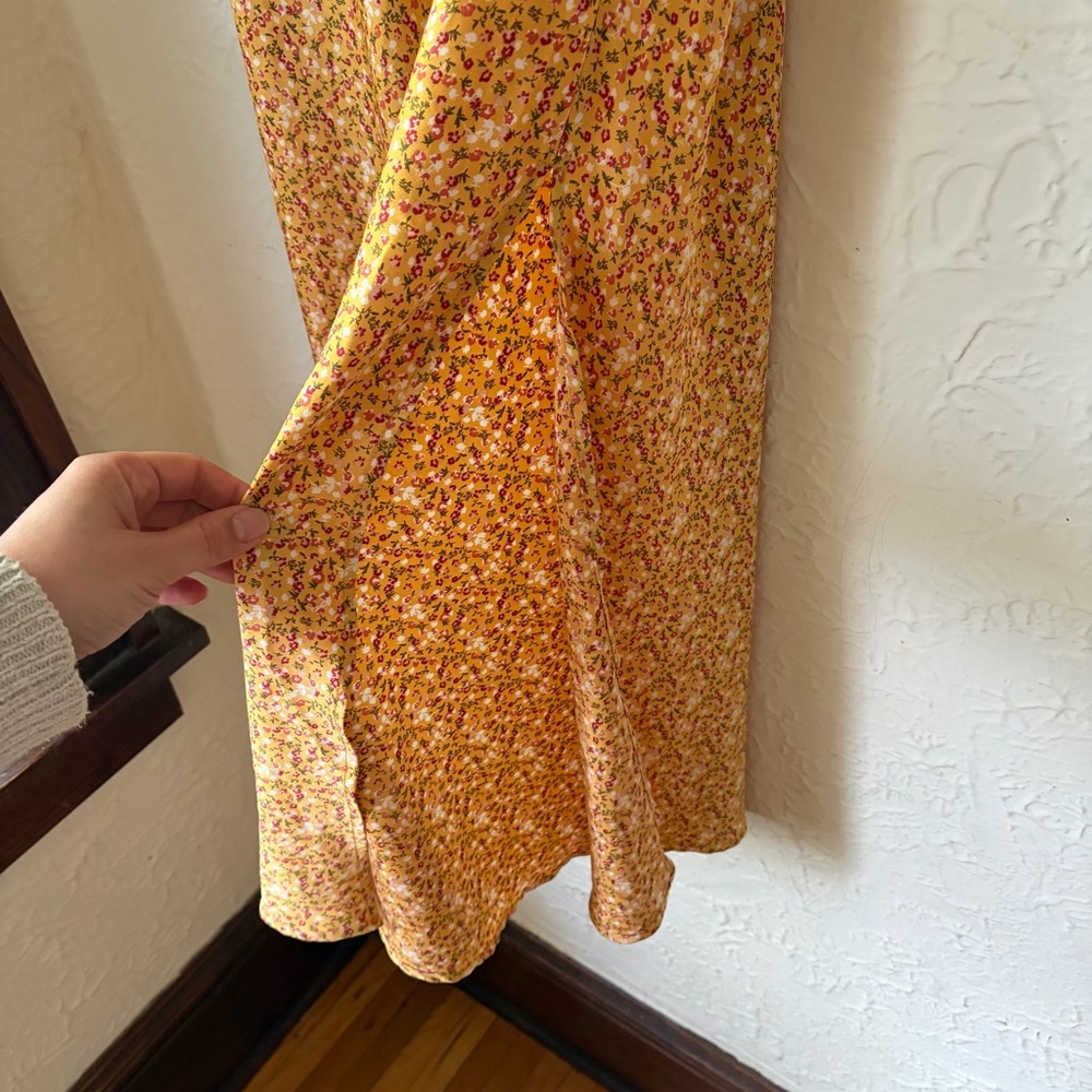 Carly Jean Los Angeles Floral Maxi Skirt Size Small - Picture 3 of 6